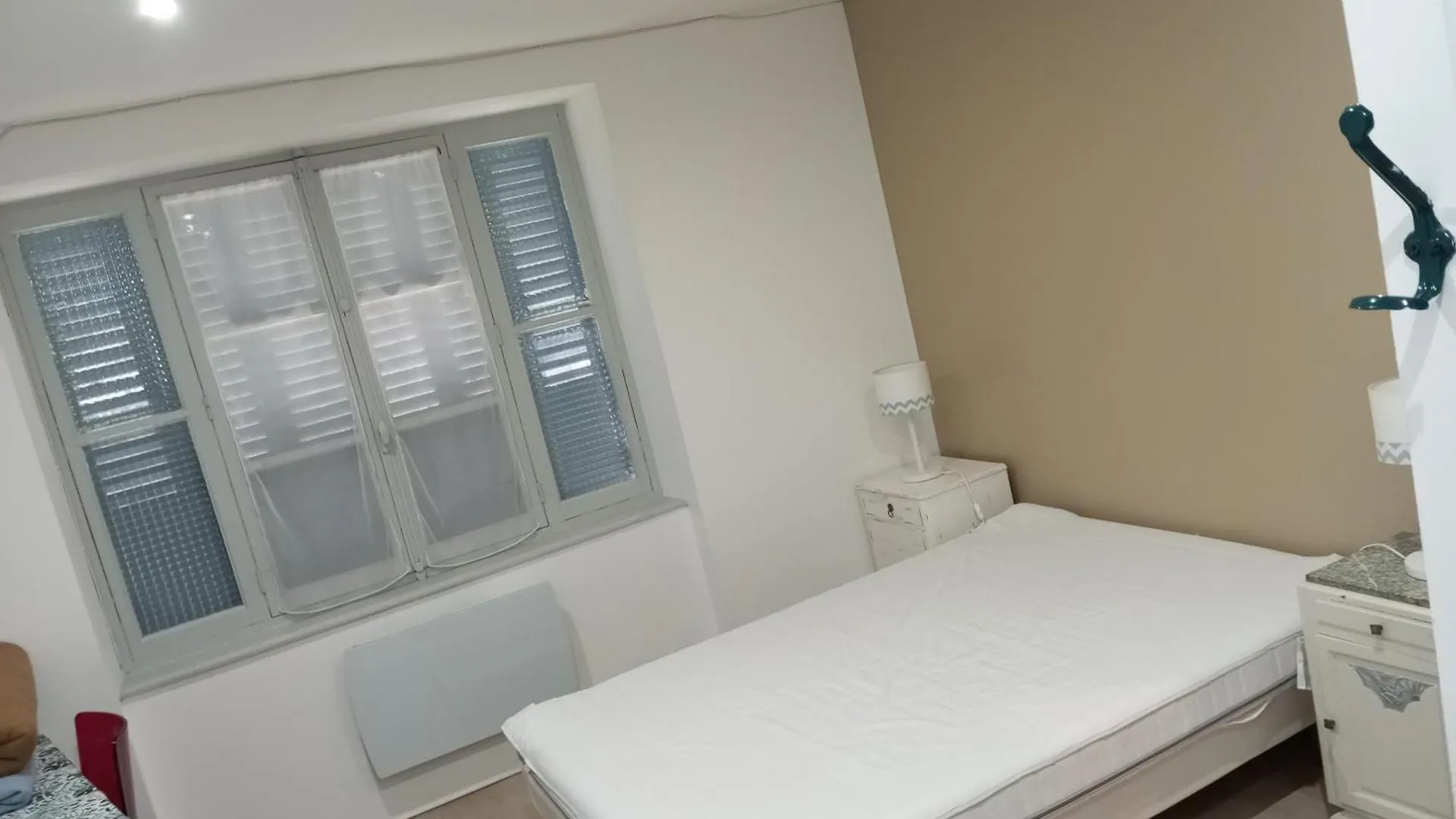 Appartement Village Medieval Saint-Germain-Laval  Saint-Germain-Laval (Loire)